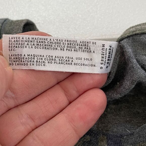 L.A.T Live And Tell Women's Green Camo Chaos Coordinator Graphic Tee Large - Picture 6 of 6